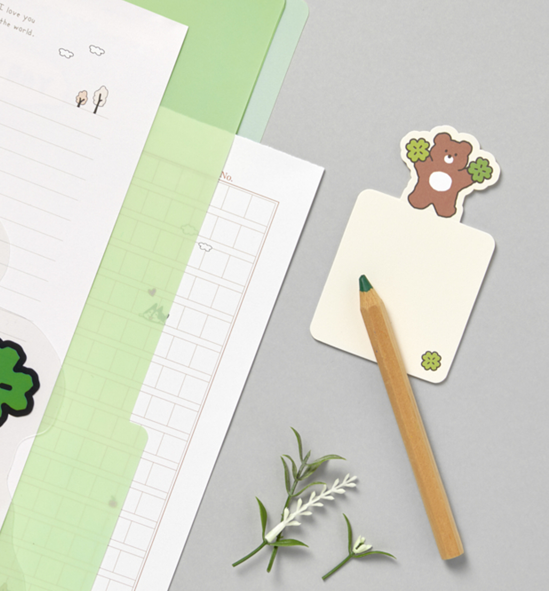 Clover Bear Sticky Note