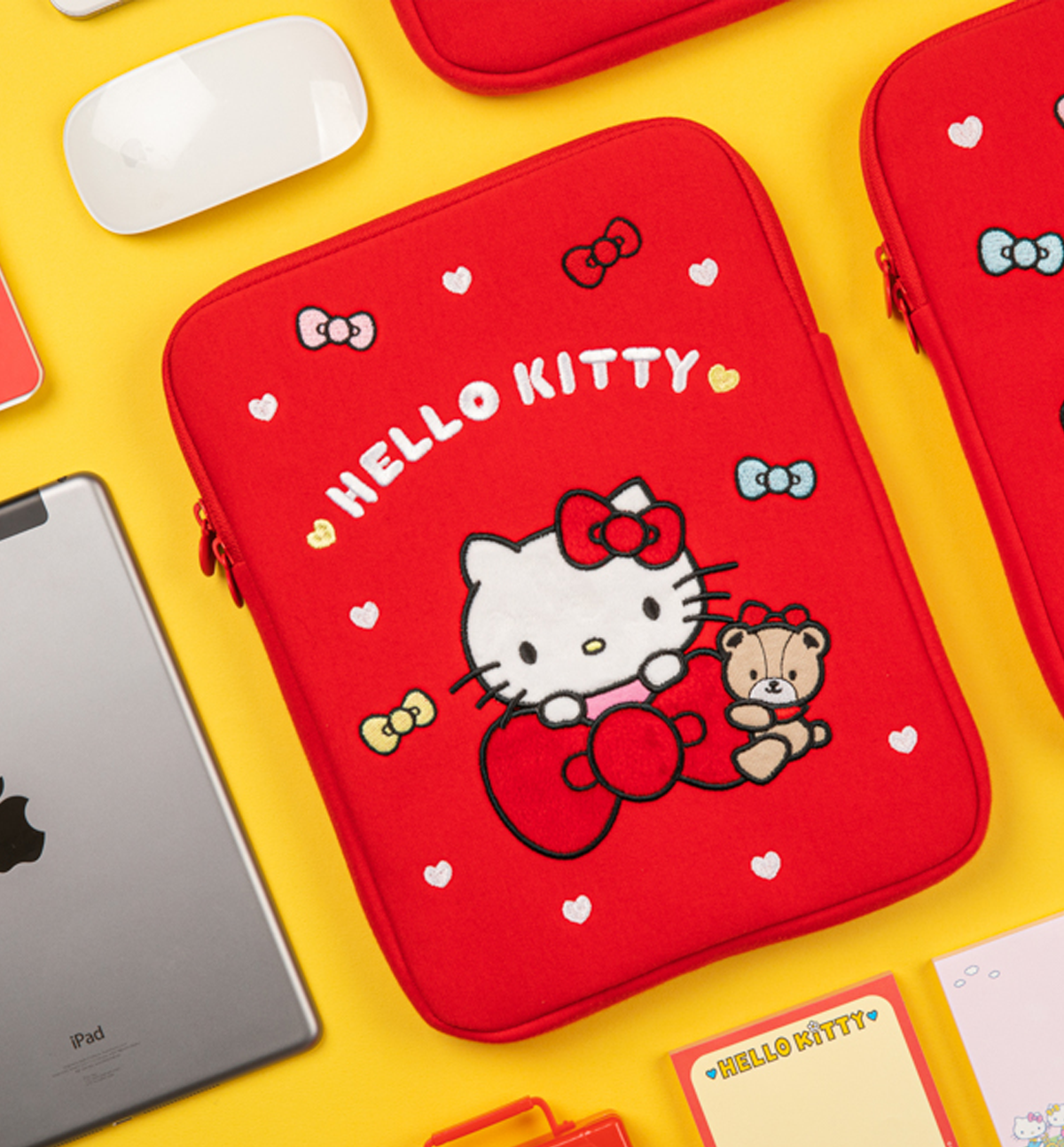 Hello Kitty 11" iPad Pouch