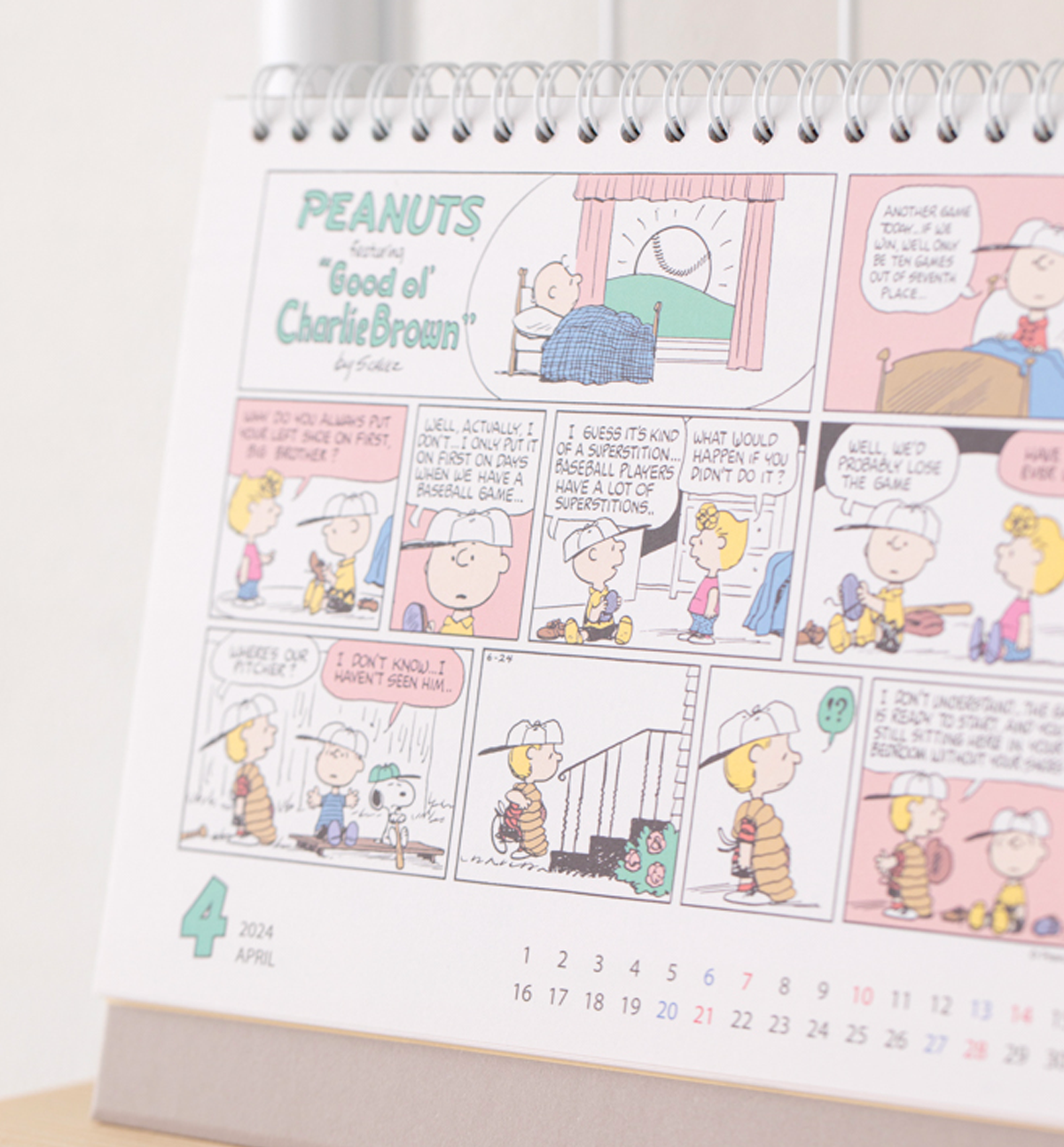 2024 Peanuts Desk Calendar