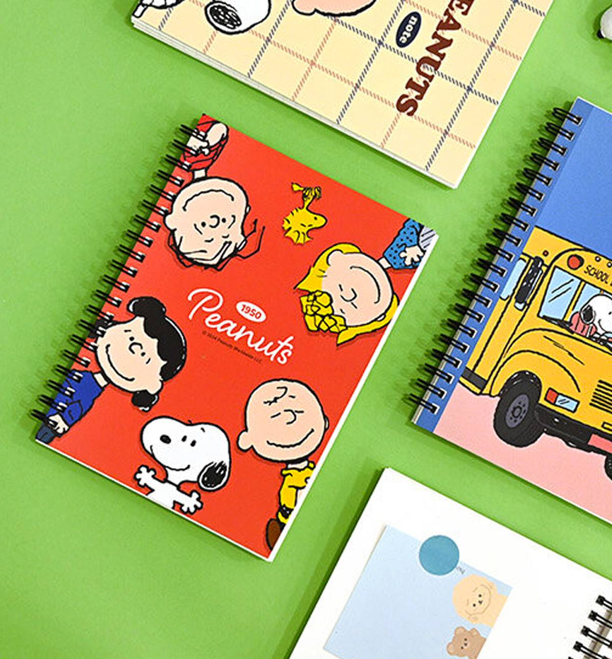 Peanuts Snoopy B6 Ring Notebook [Blank-Snoopy & Friends]