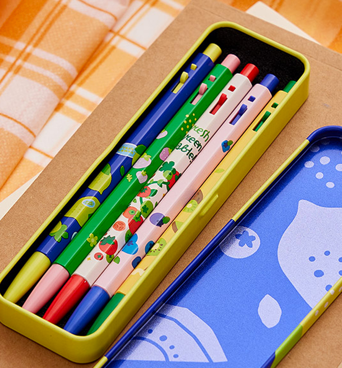 153 Fresh Fruit Pens [Limited Edition]