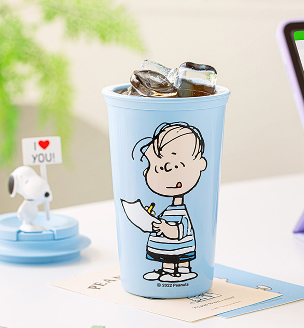 Peanuts Snoopy Tumbler with Straw