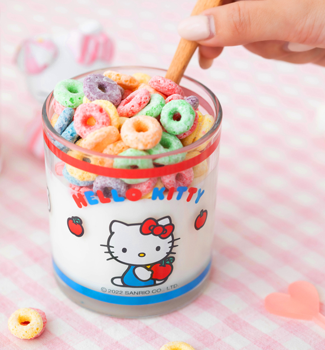 Hello Kitty Retro Cup Set